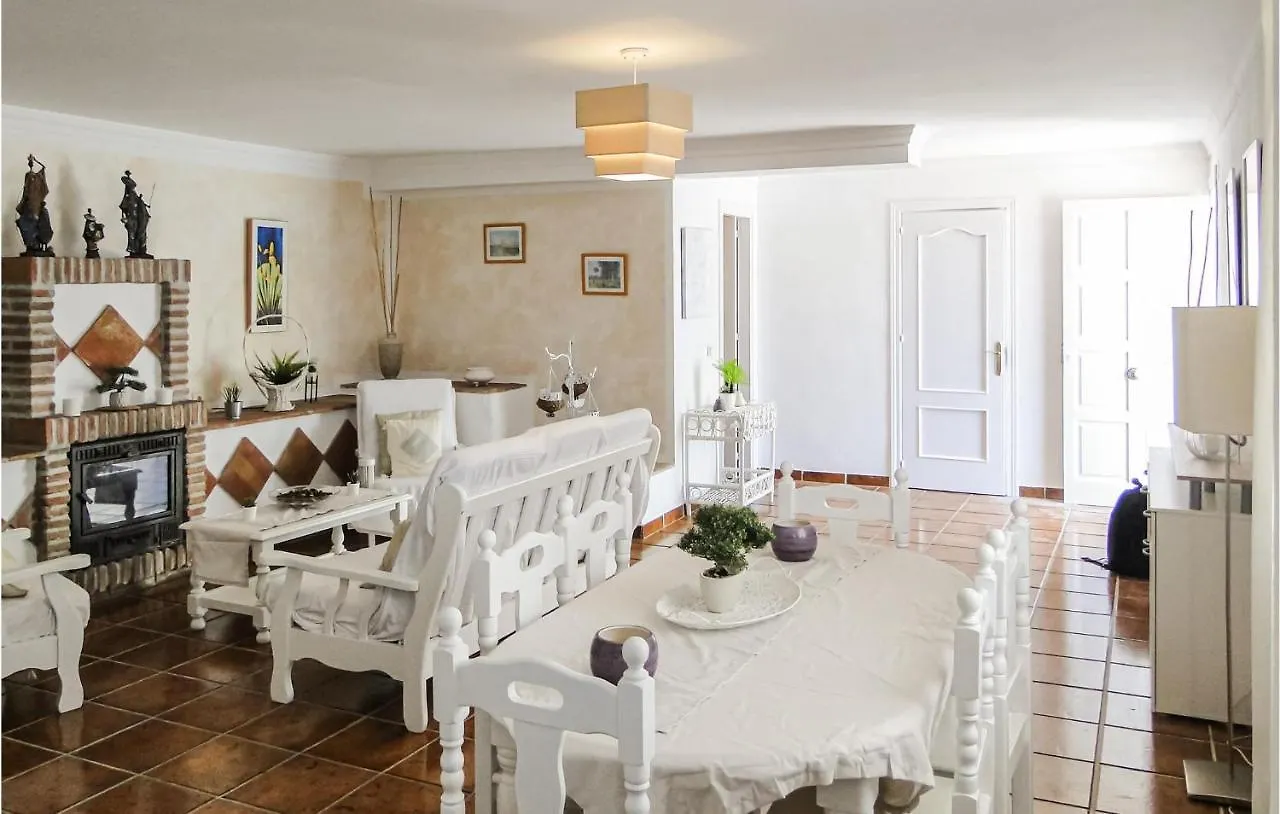 4 Bedroom Gorgeous Home In Frigiliana Nerja